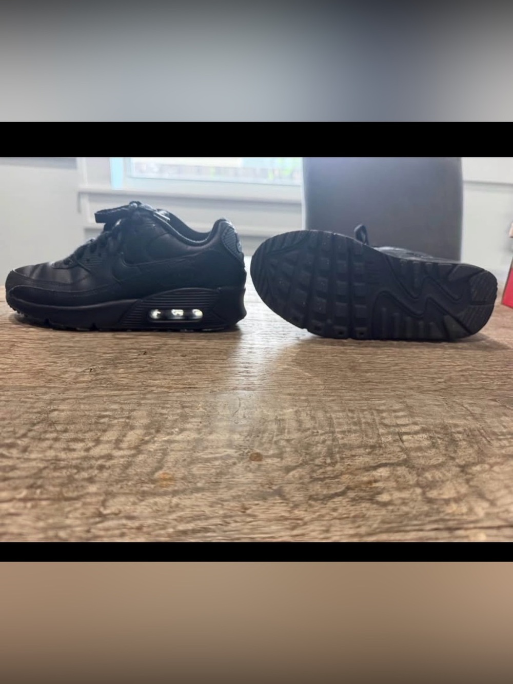 Nike Kids Black Air-Cushioned Sneakers